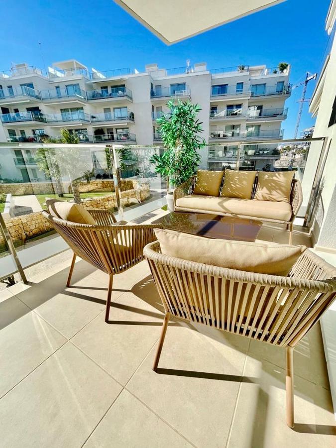 Marina Real 82 By Homeprive Denia Exterior foto