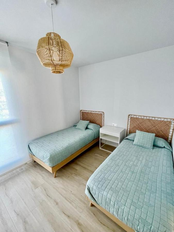 Marina Real 82 By Homeprive Denia Exterior foto